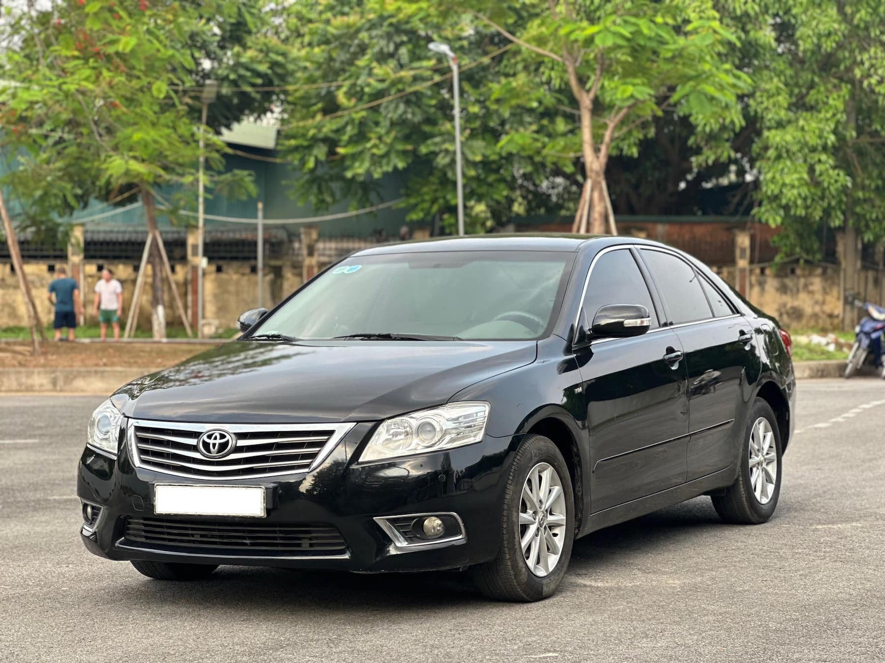 toyota-camry-24g-2010